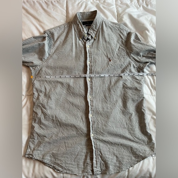 Ralph Lauren Classic Fit button down checkered shirt. - Picture 3 of 6